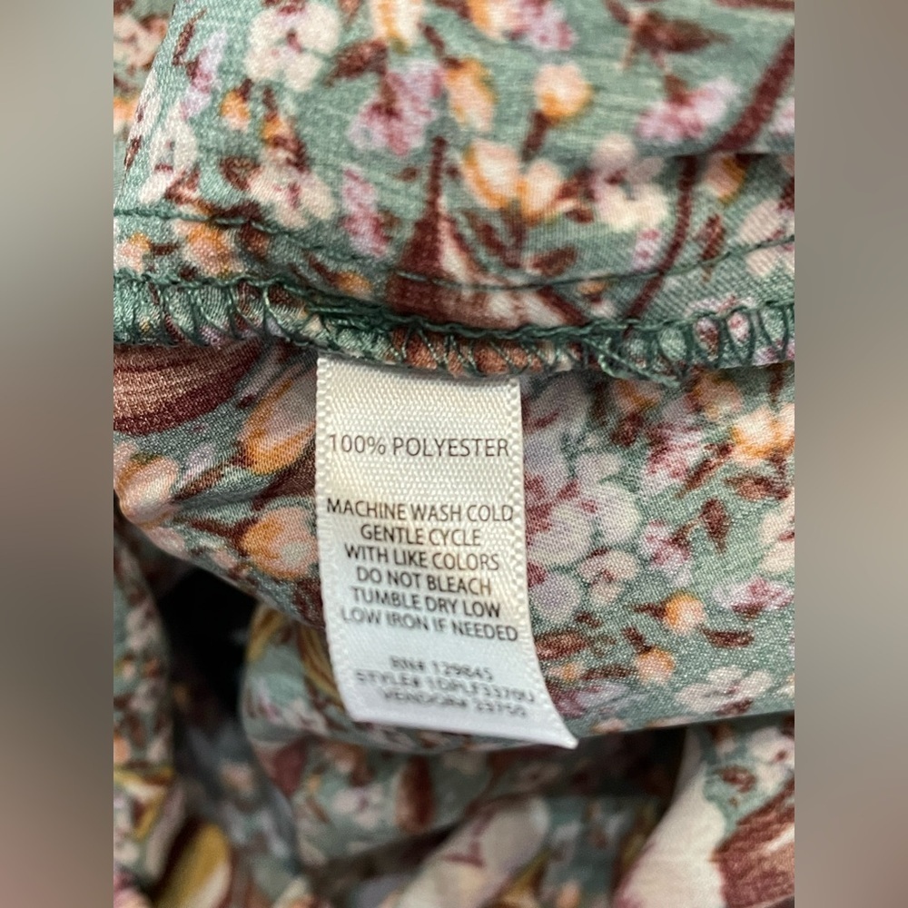WILLOW & ROOT Floral Off The Shoulder Top‎ NWT XS - Picture 9 of 9